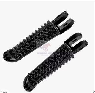 Reposapiés negros para moto