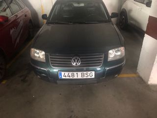 Volkswagen Passat V8 automatico