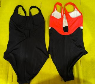 2 BAÑADORES CHICA/NIÑA XS