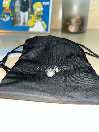 Pendientes Guess Plateados