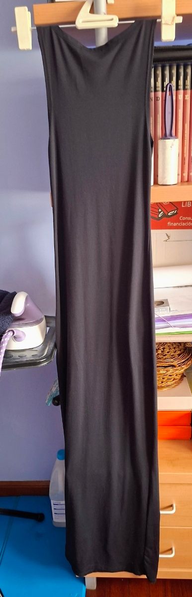 Abito tubolare senza maniche Pull&Bear nero