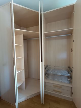 Armadio ad angolo + armadio a 2 ante