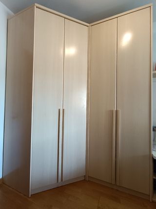 Armadio ad angolo + armadio a 2 ante