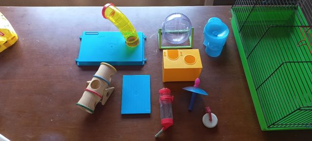 Jaula para hámster con accesorios OPORTUNIDAD