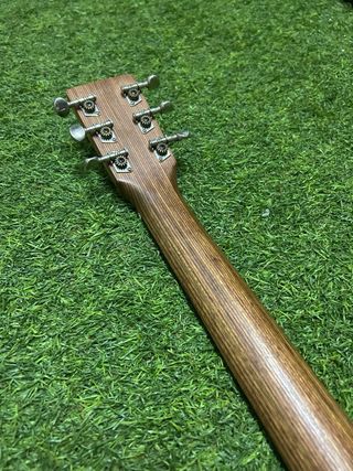 Guitarra electroacustica Martin Little LXME