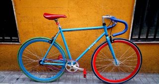 Bicicleta Fixie Azul vintage de colores