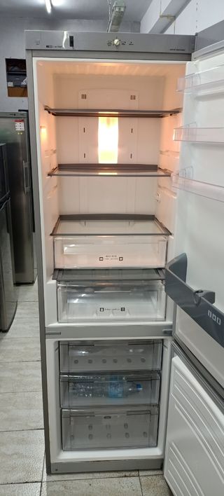 NEVERA COMBI EDESA NO FROST ENERGÍA A+