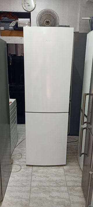 NEVERA COMBI HAIER NO FROST ENERGÍA A+