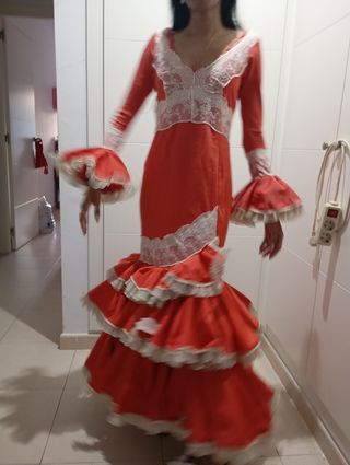 Traje Flamenca Gitana Sevillana