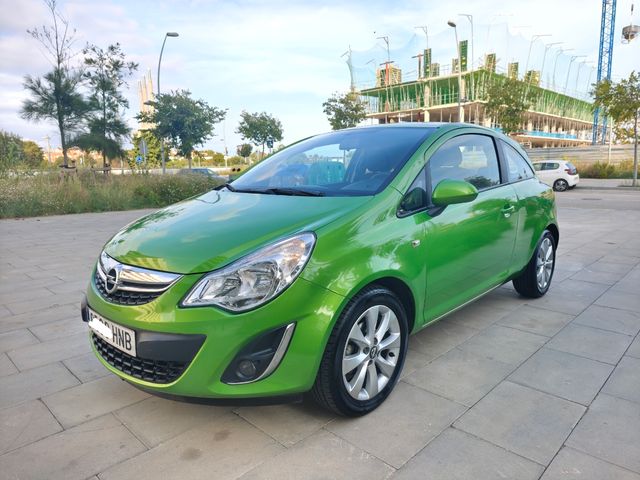 Opel Corsa 1.2 Automatico, Año 2012, Impecable