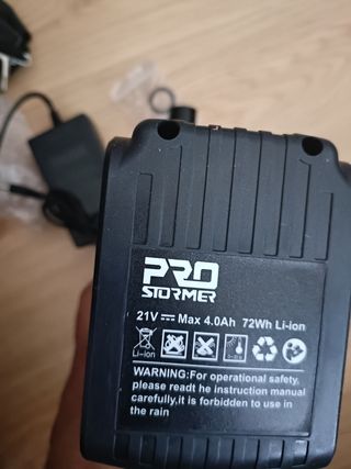 Taladro Atornillador de Impacto 21V