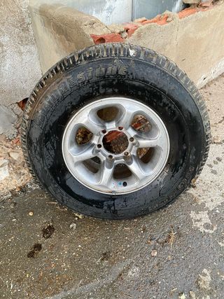Rueda de repuesto R15.