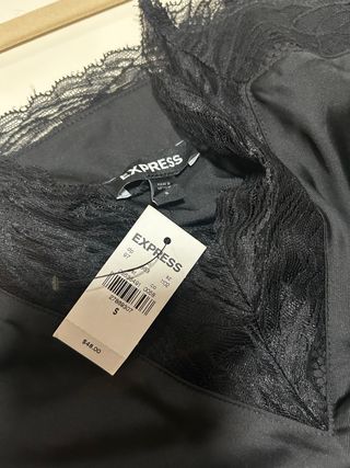 Top Express Negro Seda Encaje Talla S