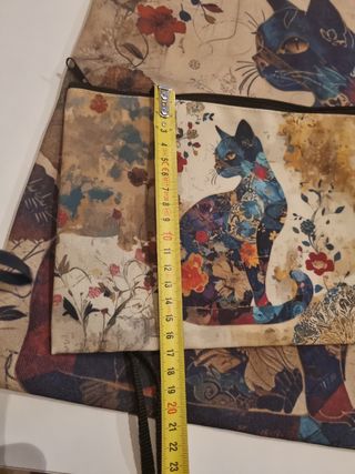 Bolso tote, neceser y bolso móvil gatos