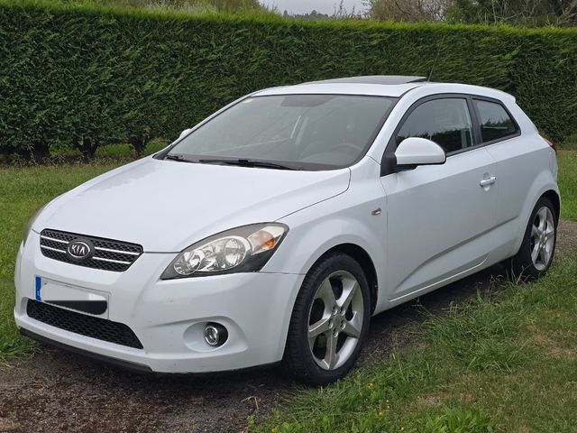 KIA Ceed 2009