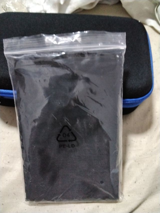 Rasoio grigio 6 in 1