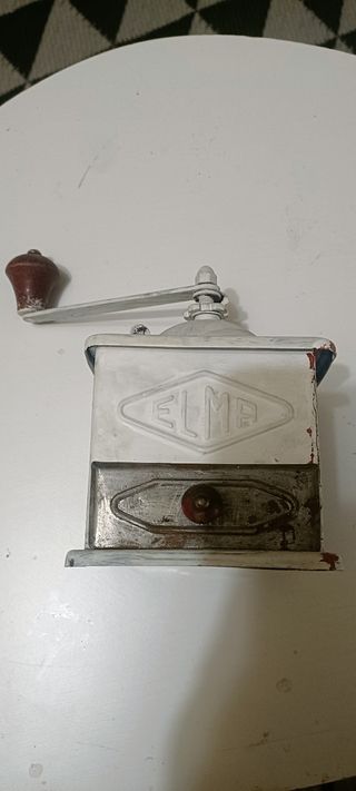 Molinillo de café vintage blanco