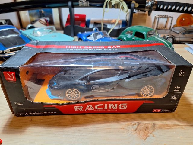 Coche Radio Control 1:18