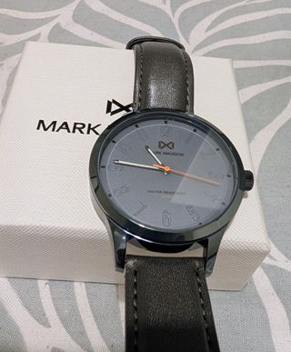 Reloj Mark Maddox Gris