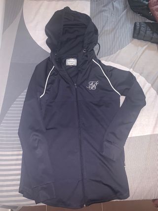 Chaqueta SikSilk con Capucha