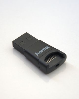 19.Adaptador USB Lector Tarjetas microSD Hama