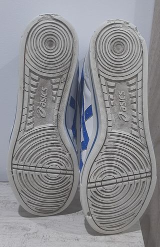 Scarpe Asics bianche e blu