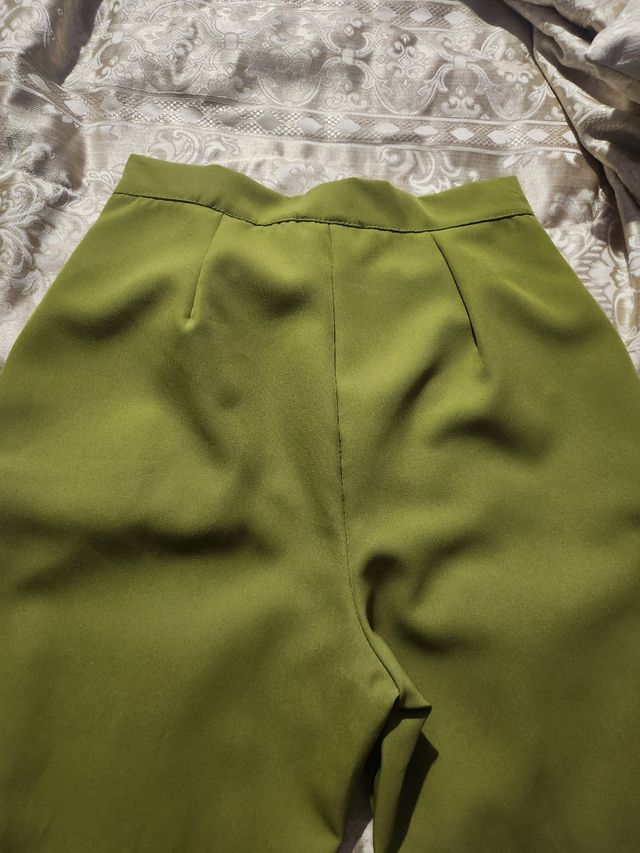 Pantalone donna verde oliva