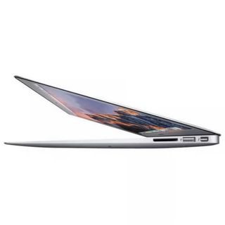 03 MacBook Air 13" 2017 256GB / 8GB /
Sequoia 15.6