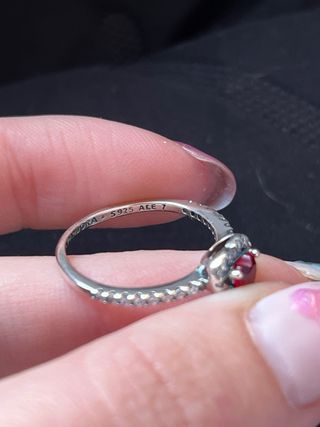 Anillo Pandora Corazón Rojo