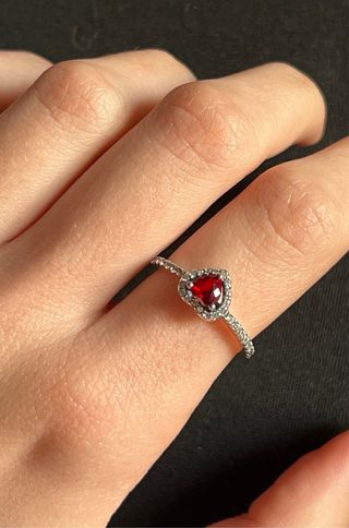 Anillo Pandora Corazón Rojo