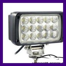 Foco LED 45W Tractor - Corto Alcance
