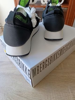 Zapatillas Bikkembergs Negras y Verdes