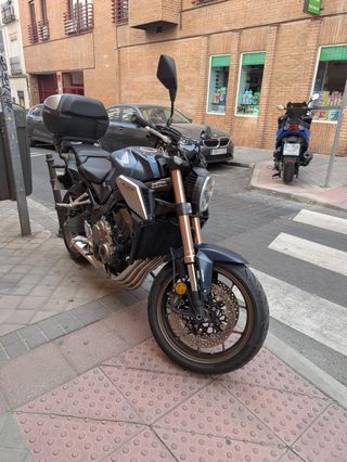 HONDA CB 650 R