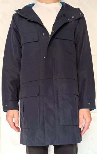 Chaqueta impermeable con capucha y chaleco
