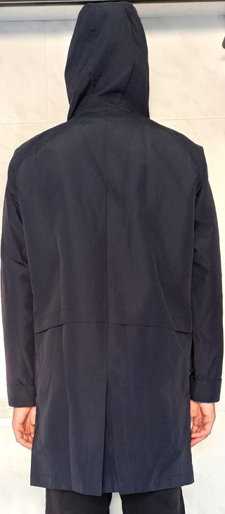 Chaqueta impermeable con capucha y chaleco