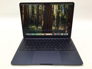 portatil apple apple macbook air m3 8-core 4.0 13 (8gpu) (2024) (a3113)