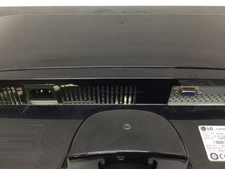 monitor tft lg w2240s