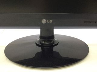 monitor tft lg w2240s