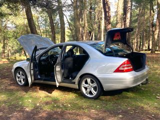 Mercedes-Benz Clase C 220 CDI AUTOMÁTICO