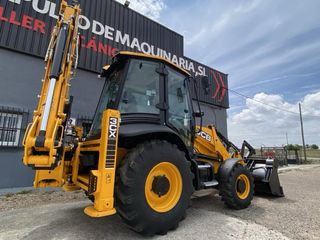Retroexcavadora JCB 3CX 2023