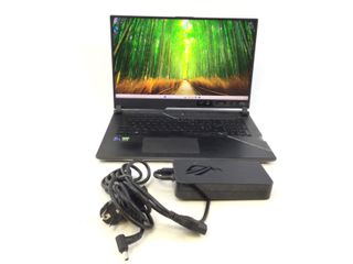 pc portatil asus rog strix g733c