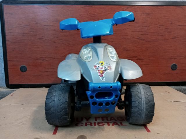 Quad infantil a batería