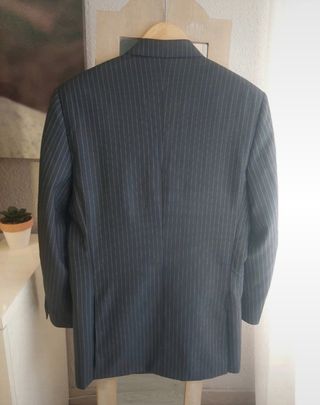 Traje Lanvin Raya Diplomática Talla 54R