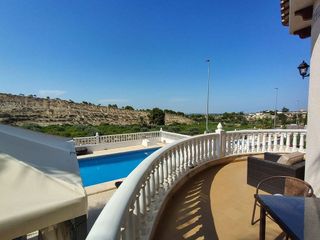 Chalet en venta en Bigastro