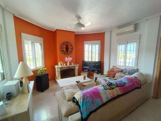 Chalet en venta en Bigastro