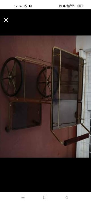 Carro de bebidas antiguo dorado necesita restaurar