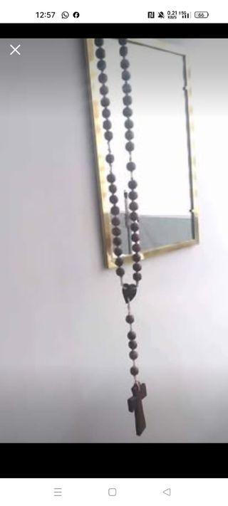 Crucifijo de madera antiguo