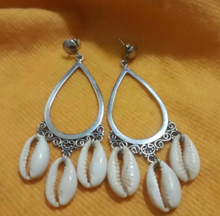 Pendientes de plata con conchas