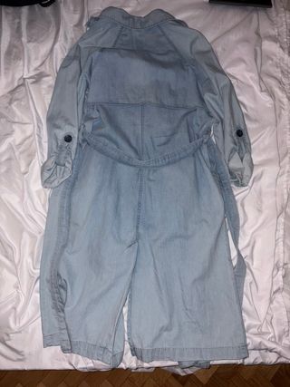 Gabardina Stradivarius Verano Azul