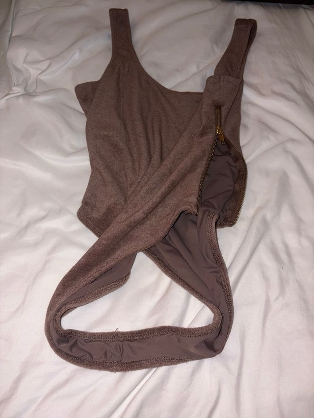 Body American sin usar